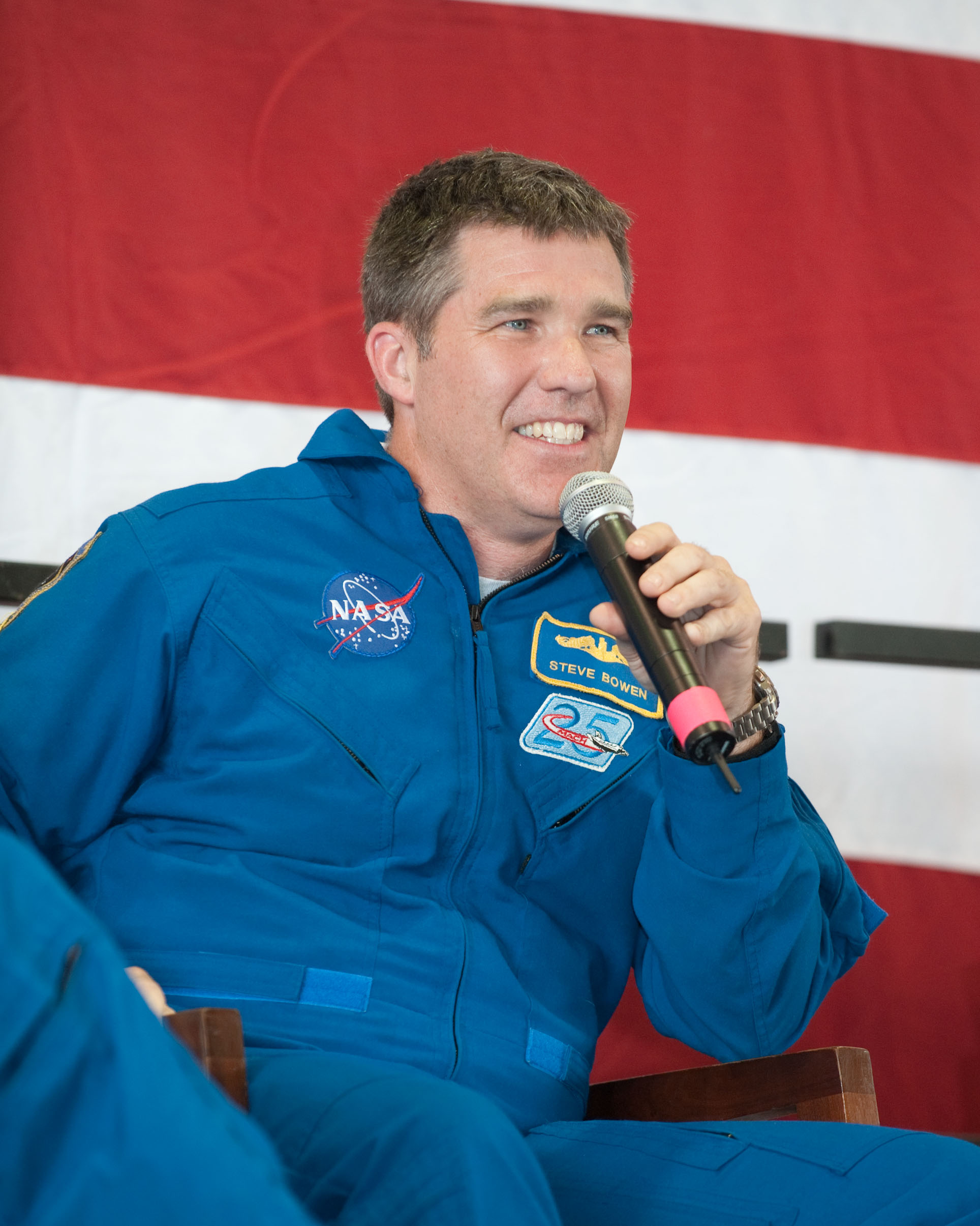 NASA Replaces Injured Astronaut for Next Shuttle Mission